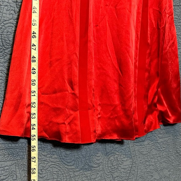 Laundry Size 0, Red Silk Slip Dress, crisscrossed straps, Chevron Ribbon Accent - Picture 5 of 10